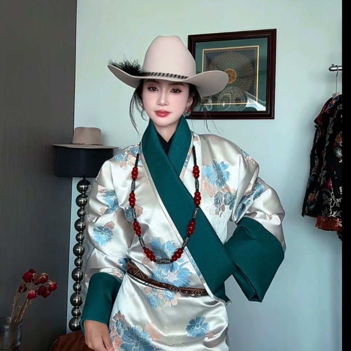 Ethnic Fashion Shoot - Nouvelle tenue tibétaine du Bhoutan pour