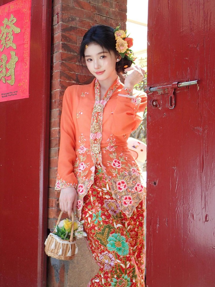 Ethnic Clothing & Online Fashion Store Khaadi Pk - Ensemble de vêtements ethniques Dai pour