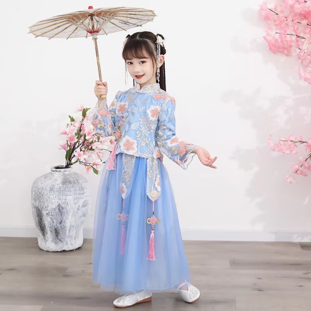 Tenue de danse brodée de style - Ethnic Wear For Kids Fashion Show avis et prix