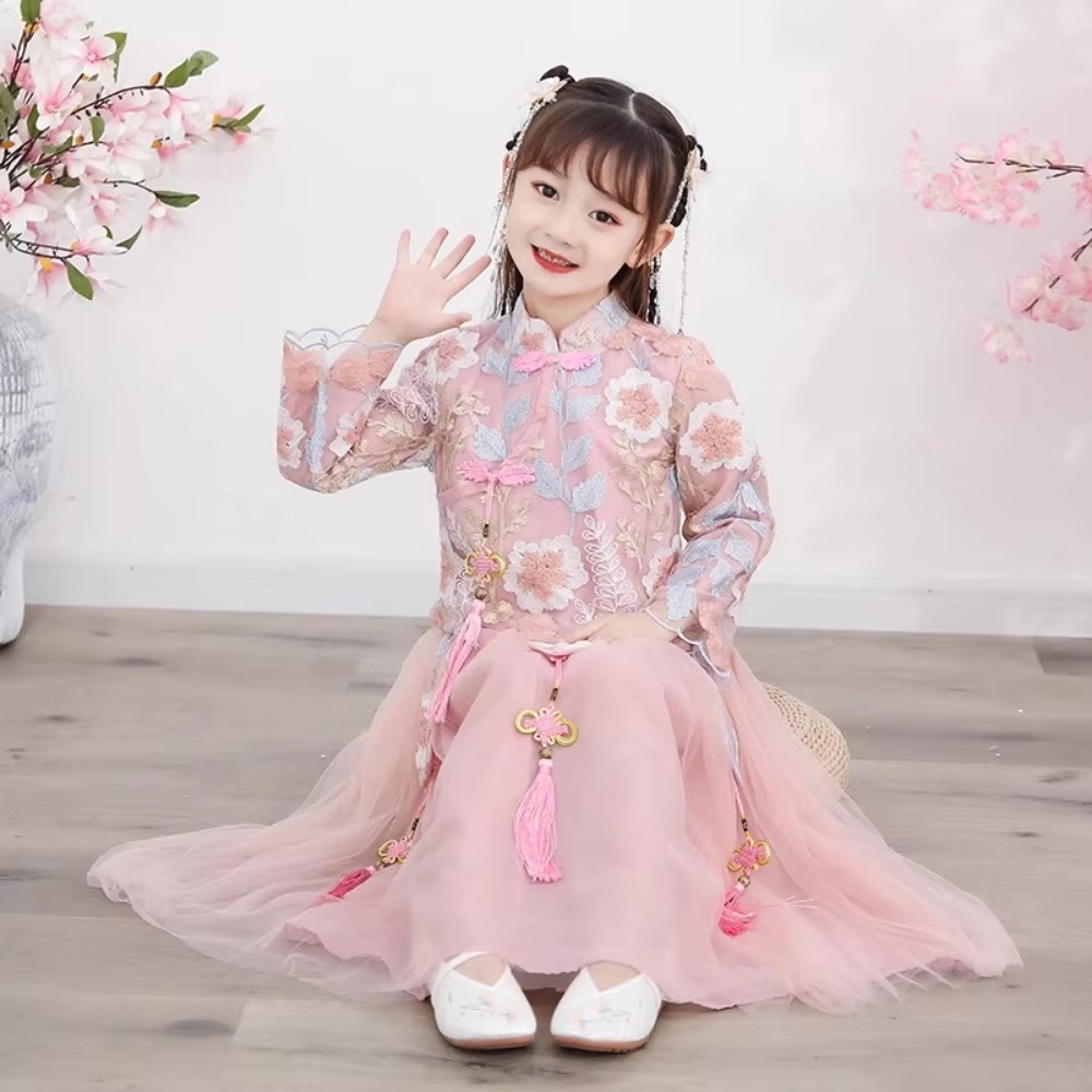 Tenue de danse brodée de style - Ethnic Wear For Kids Fashion Show avis et prix