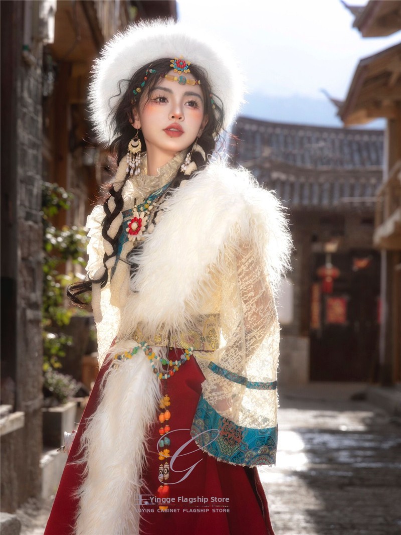 Nouvelle Collection de Vêtemen - Ethnic Fashion Photography avis et prix