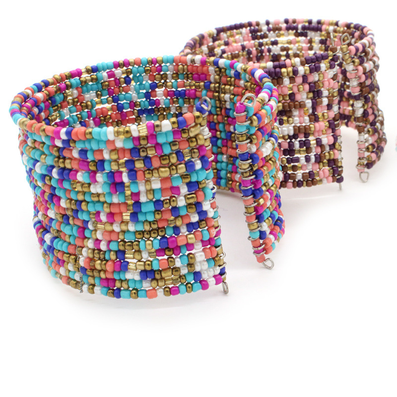 Bracelet perlé fait main style - Ethnic Fashion Photography avis et prix