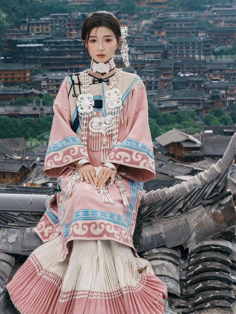 Vêtements ethniques roses pour - Ethnic Fashion Shoot avis et prix