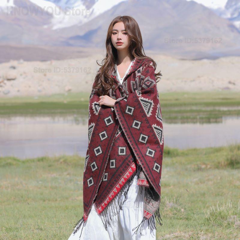 Manteau-châle à capuche pour f - Ethnic Fashion Photography avis et prix