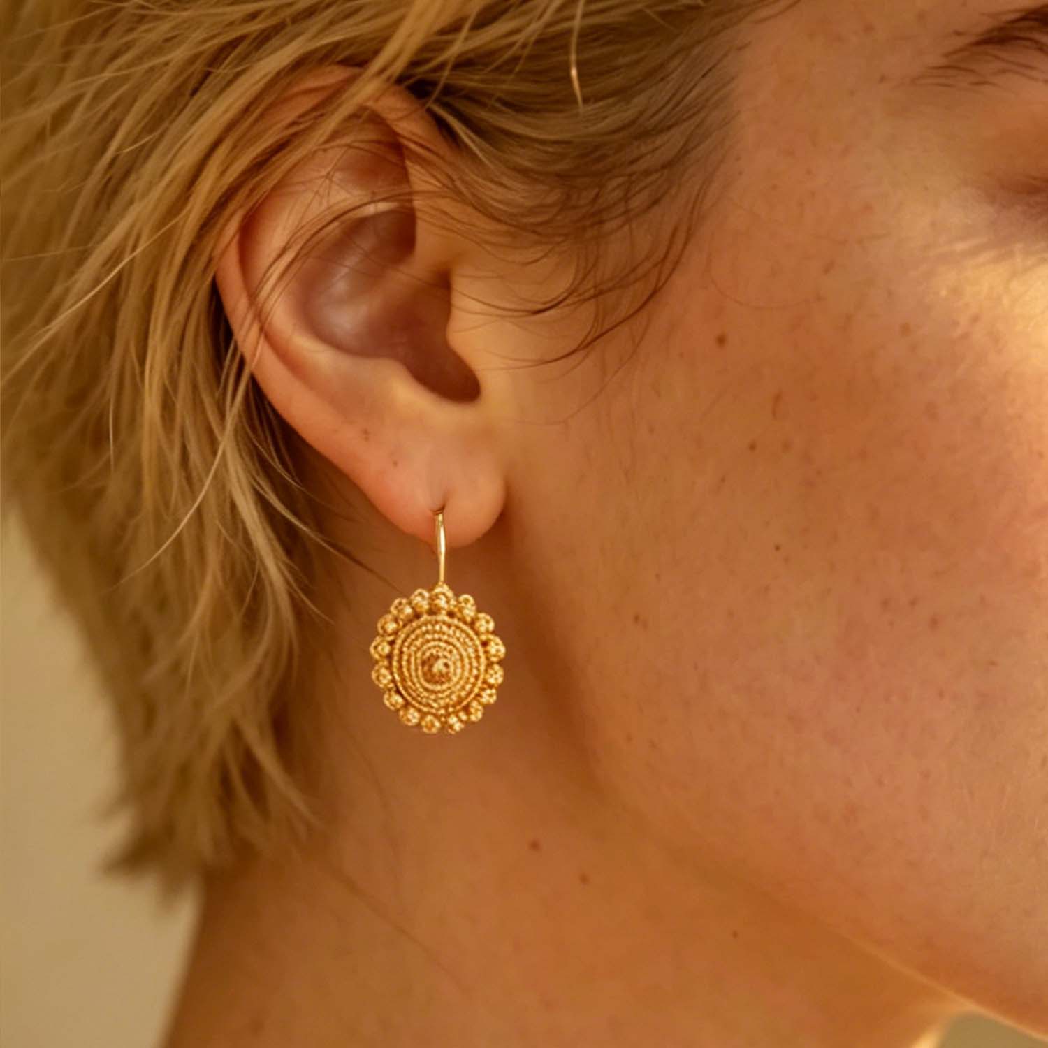 Boucles d'oreilles de style et - Ethnic Fashion Photography avis et prix