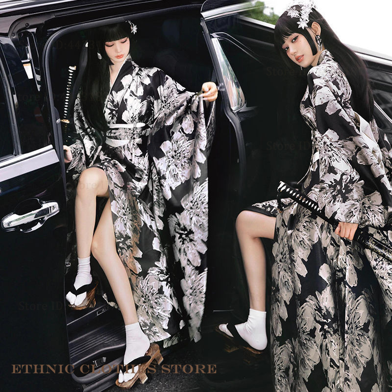 Kimono traditionnel japonais C - Ethnic Fashion Photography avis et prix